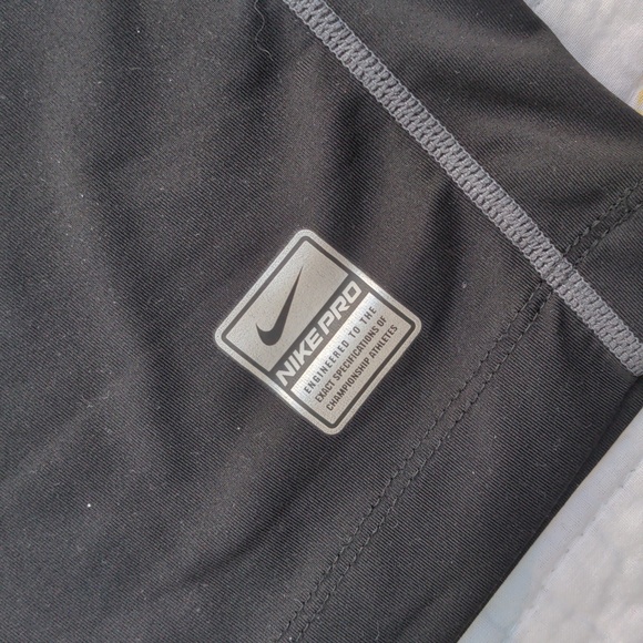 Nike Pro Fit Long Sleeve Shirt, Sz Small, Black - Picture 3 of 6